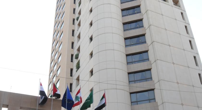 Ramada Plaza By Wyndham Beirut Raouche Hotel Buitenkant foto